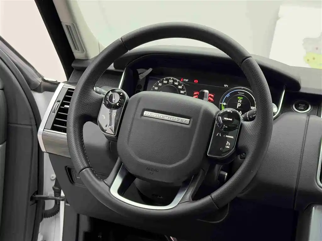 Land Rover Sport PHEV 2021 — фото 12