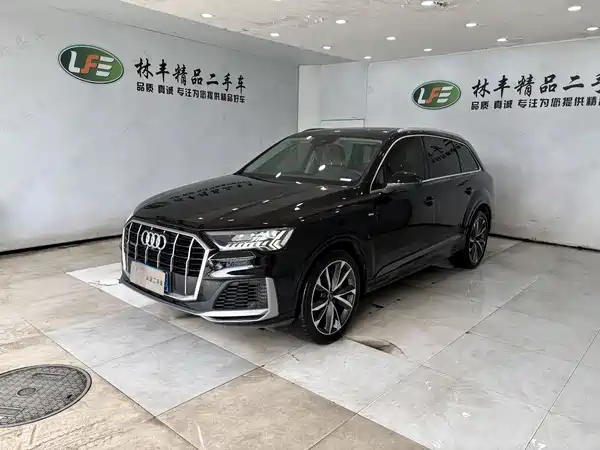 Audi Q7 2022