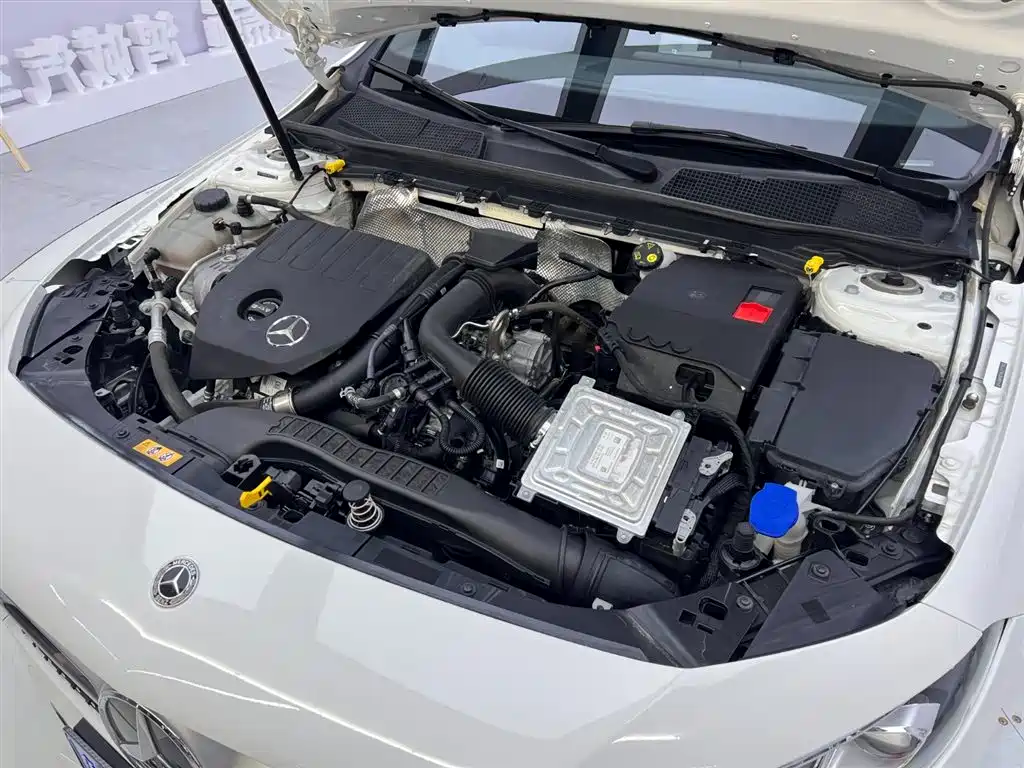 Mercedes-Benz A-Class 2022 — фото 25