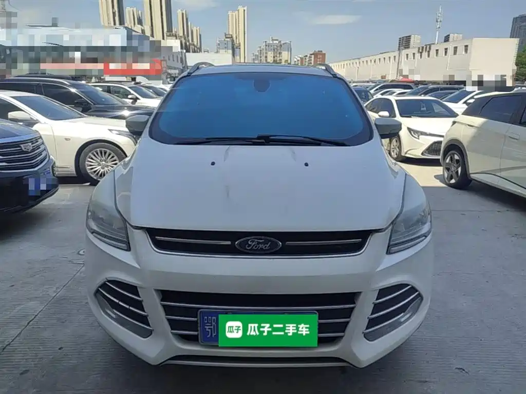 Ford Kuga 2016 — фото 3