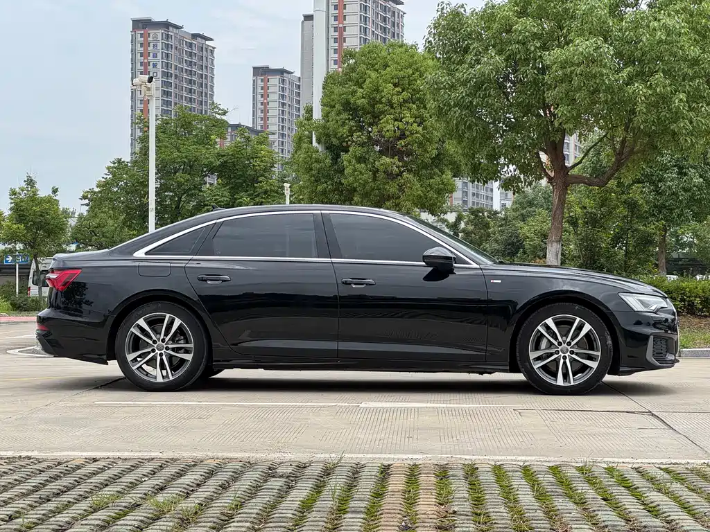 Audi A6L 2019