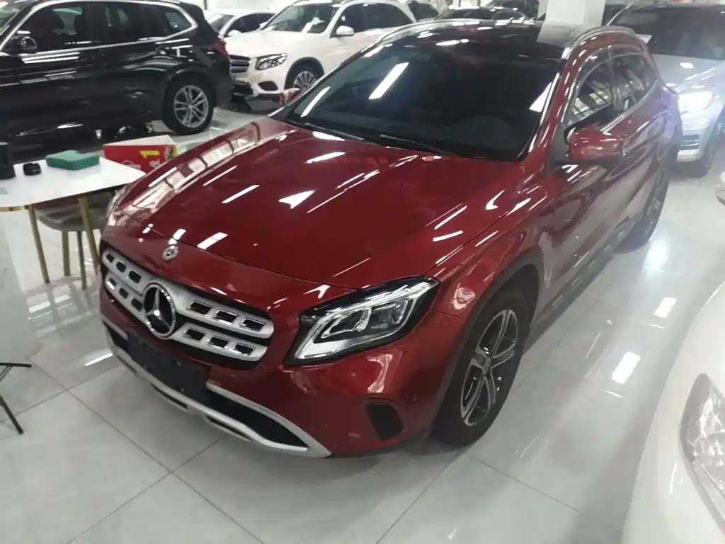 Mercedes-Benz GLA 2018 — фото 1