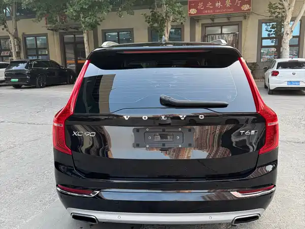 Volvo XC90 2018