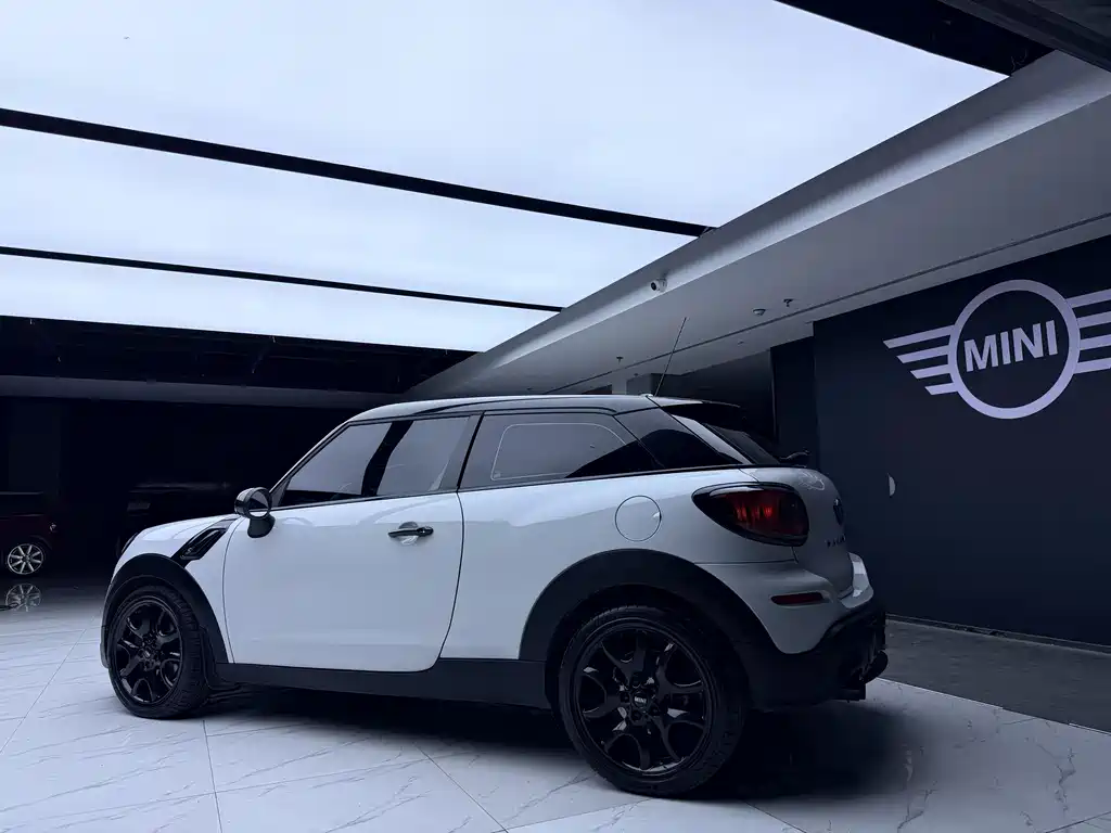 MINI Paceman 2013