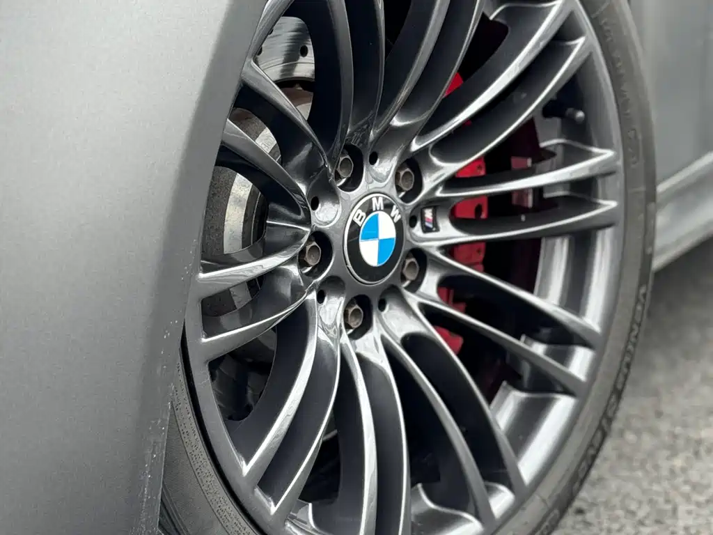 BMW M3 2013 — фото 12