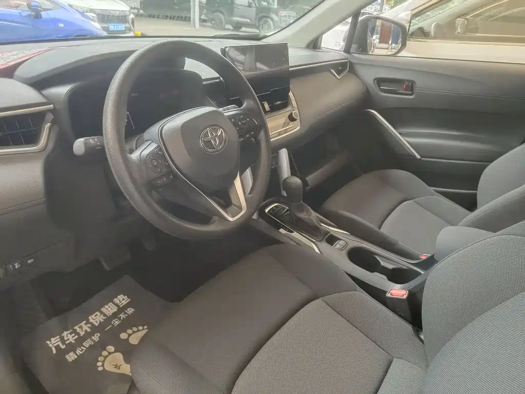 Toyota Frontlander 2023