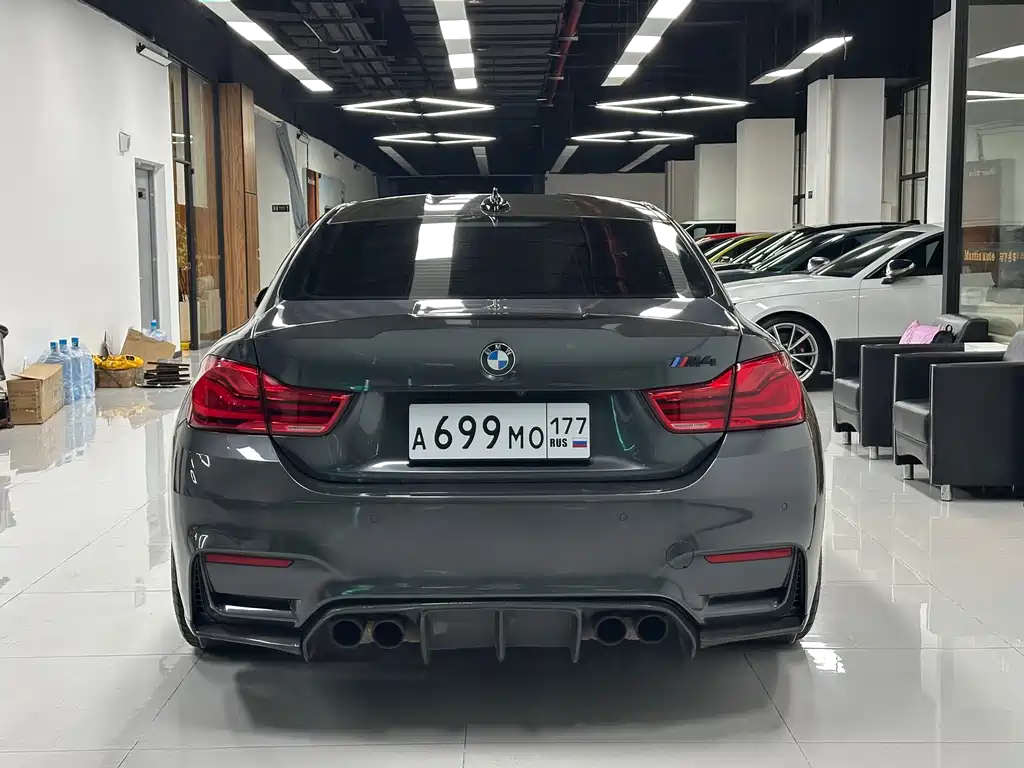BMW M4 2018 — фото 5