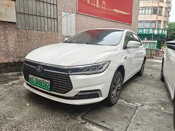 BYD Qin NEV 2023