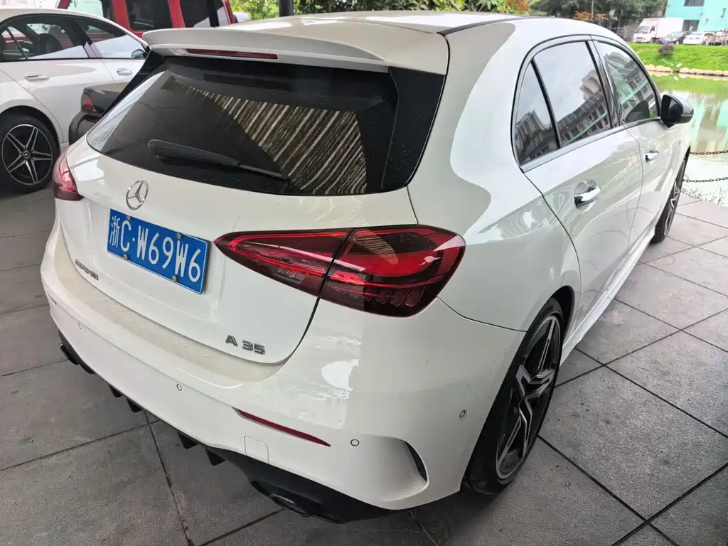 Mercedes-Benz A-Class AMG 2025 — фото 2