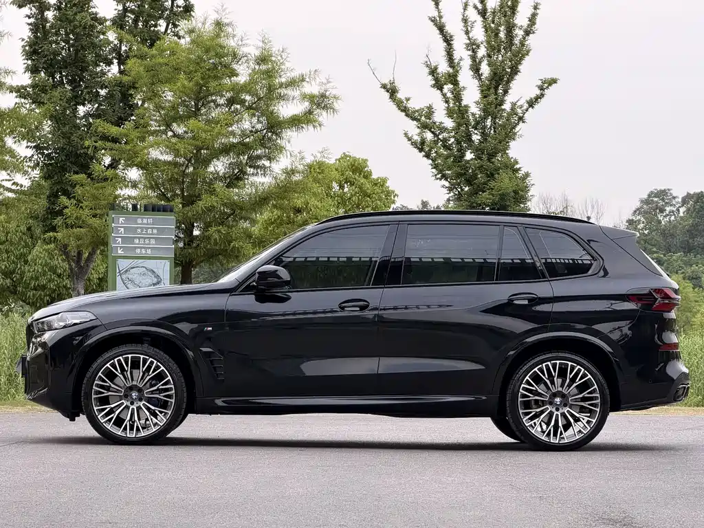 BMW X5 2024 — фото 18