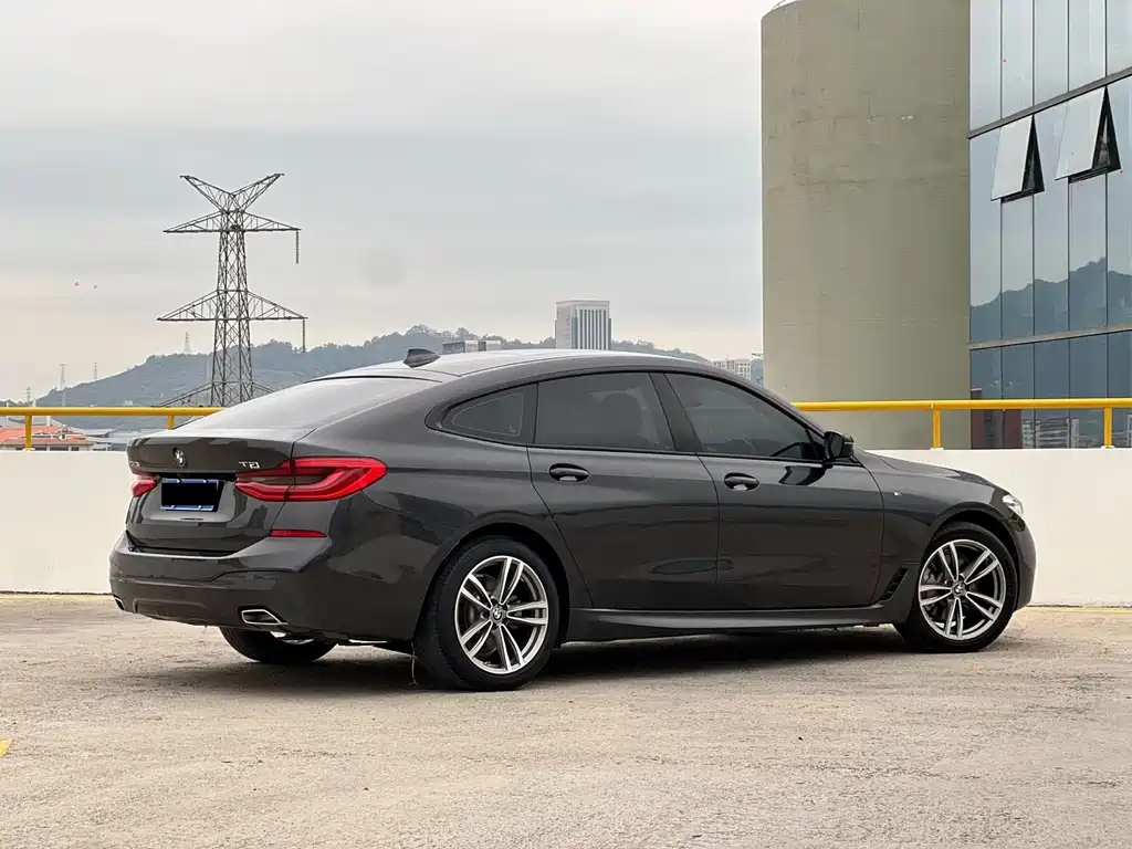 BMW 6 Series GT 2020 — фото 6