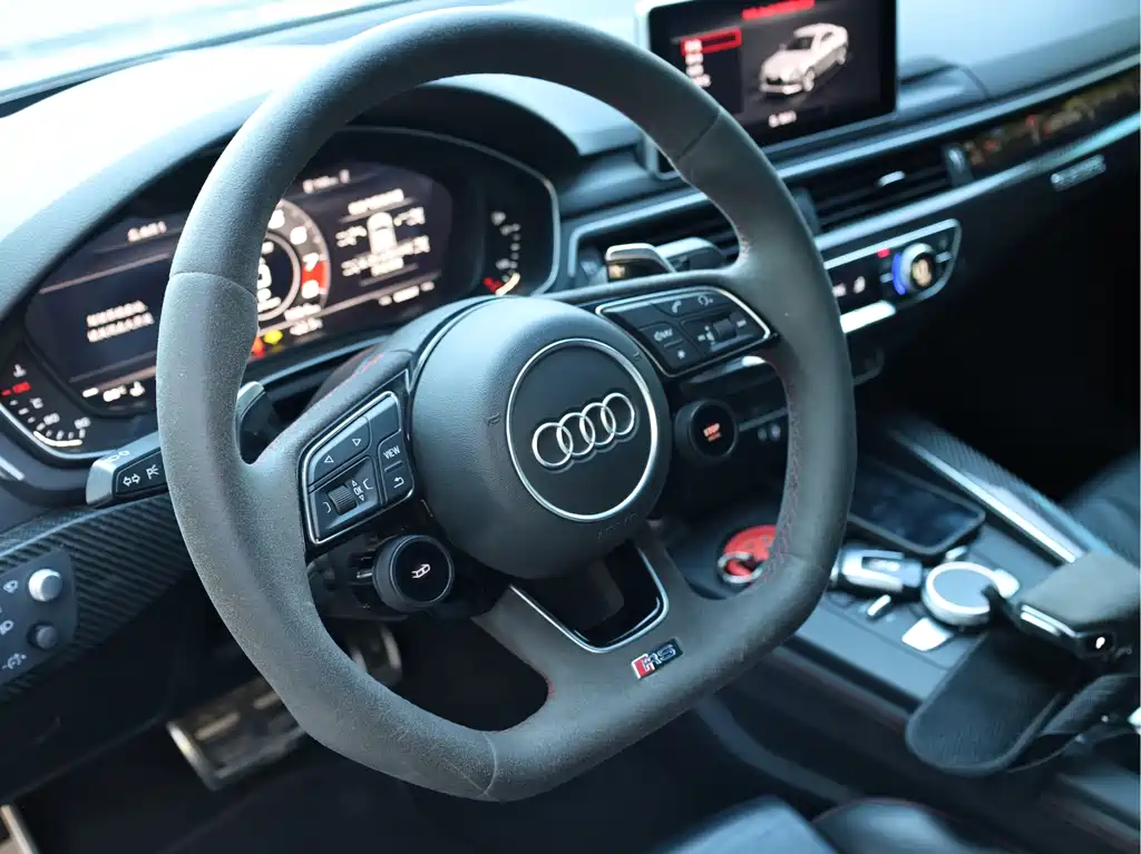 Audi RS 5 2019 — фото 7