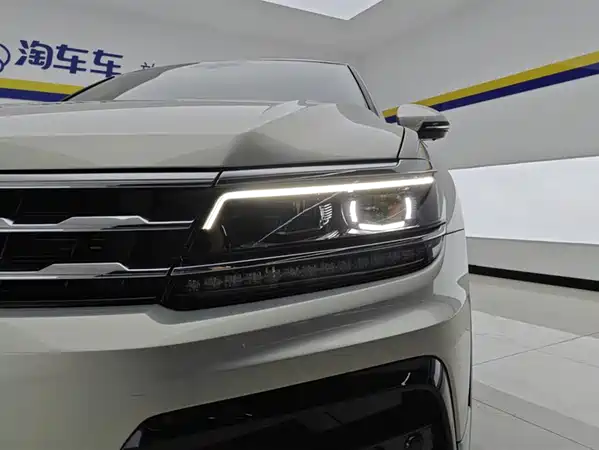 Volkswagen Tiguan L 2021