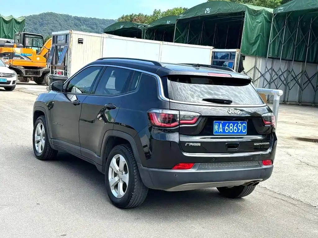 Jeep Compass 2020 — фото 7