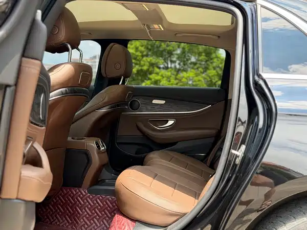 Mercedes-Benz E-Class 2019