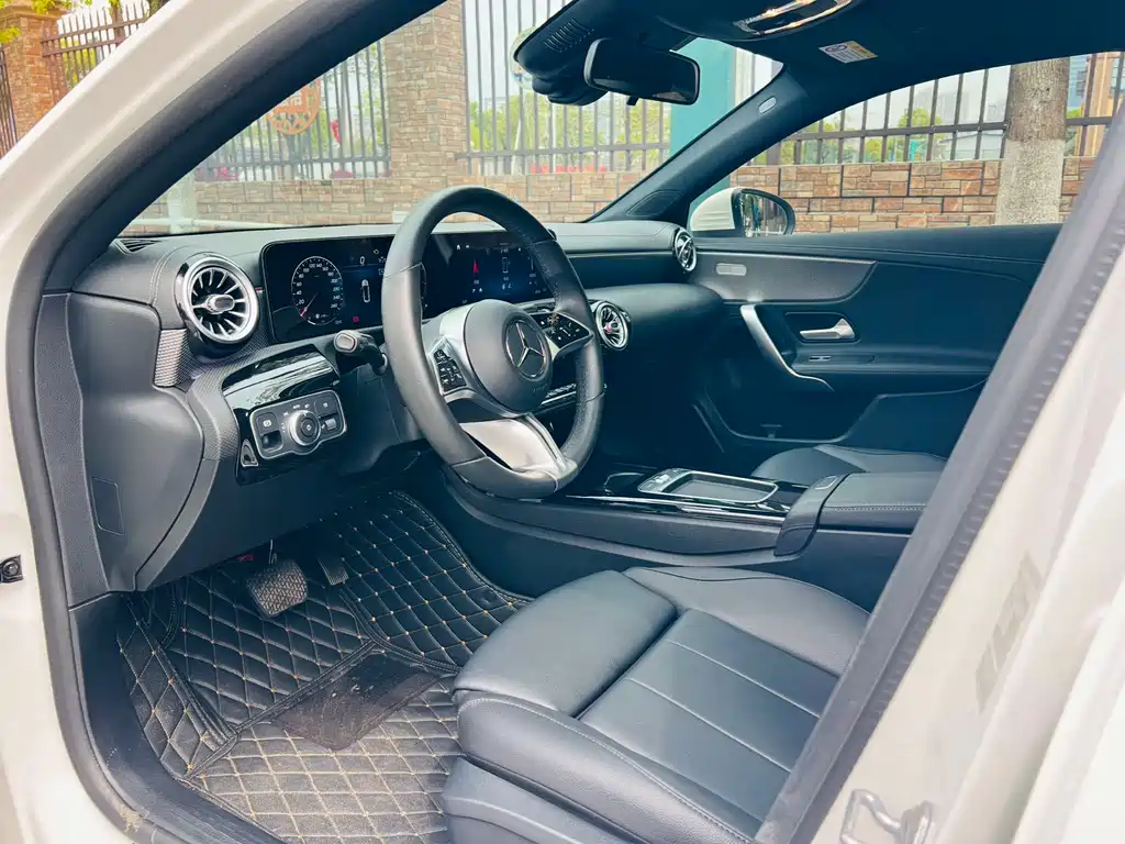 Mercedes-Benz A-Class 2022