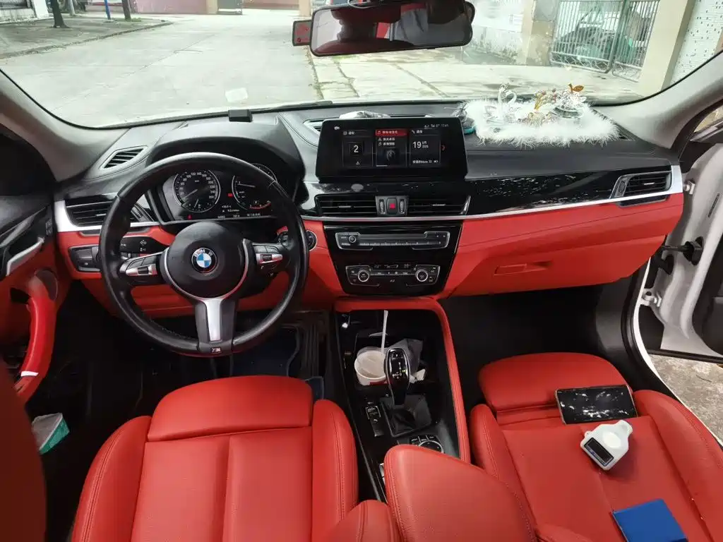 BMW X2 2023 — фото 13