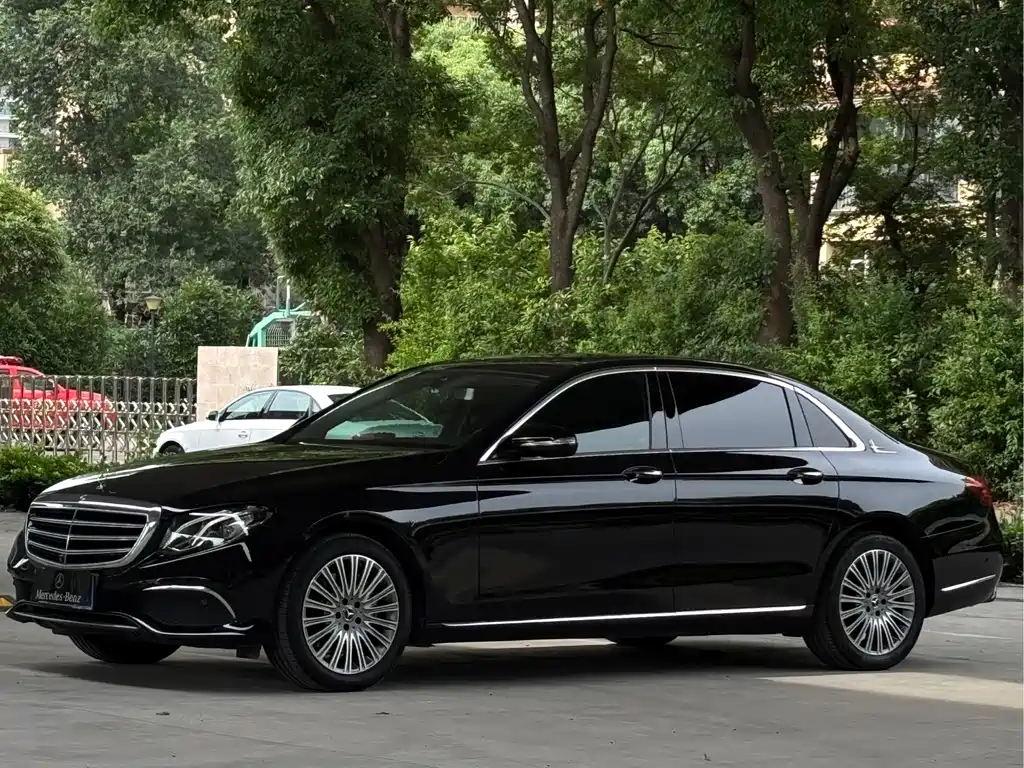Mercedes-Benz E-Class 2020 — фото 1