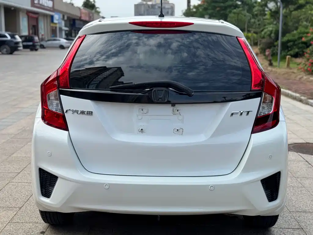 Honda Fit 2016