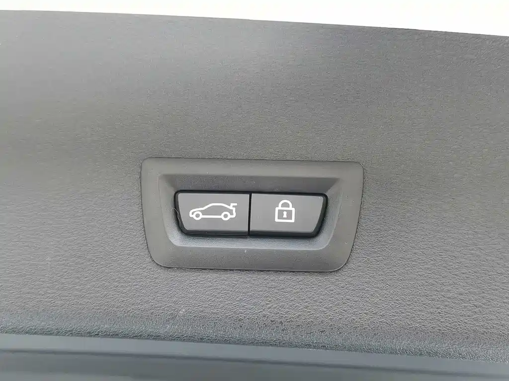 BMW X1 2020 — фото 12