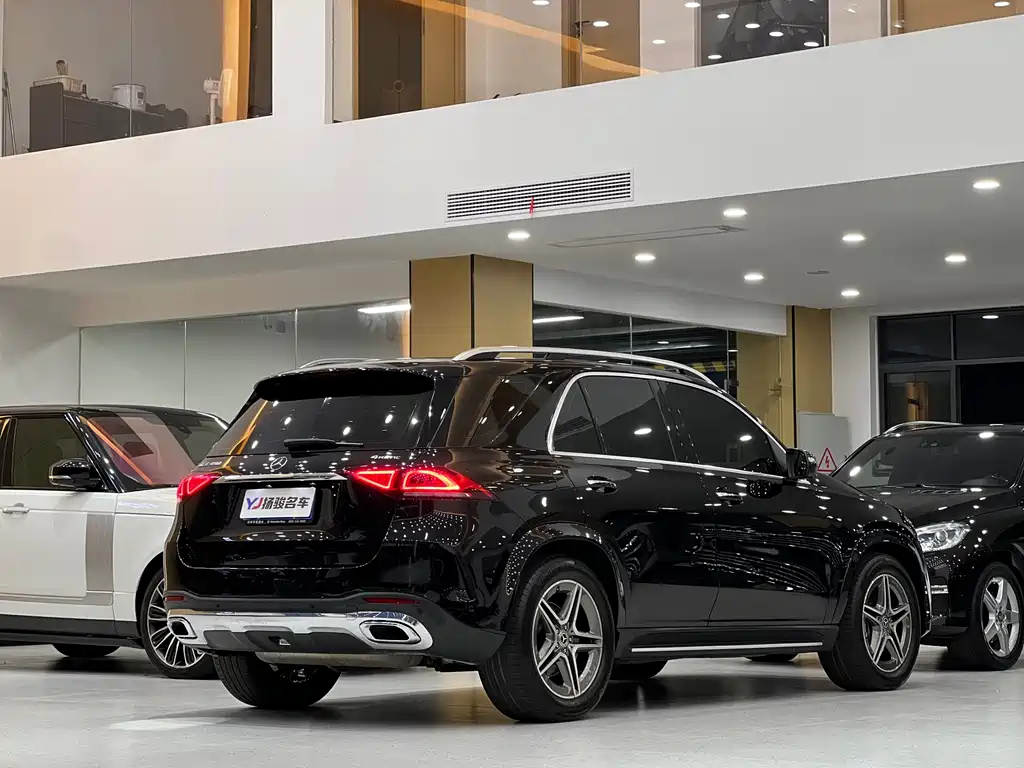 Mercedes-Benz GLE 2021