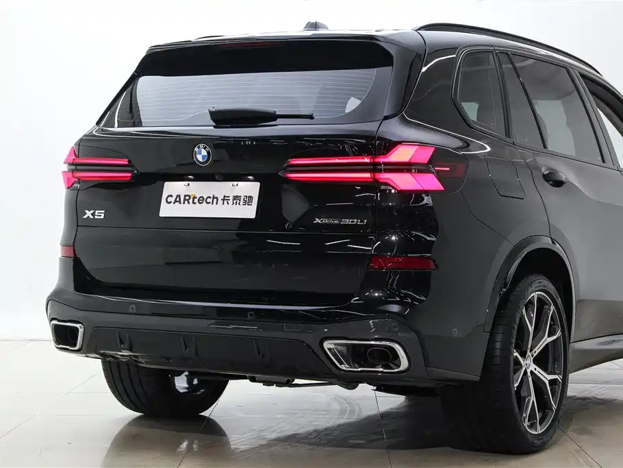 BMW X5 2025 — фото 8