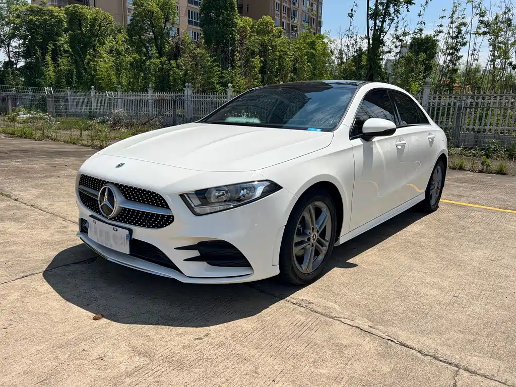 Mercedes-Benz A-Class 2022