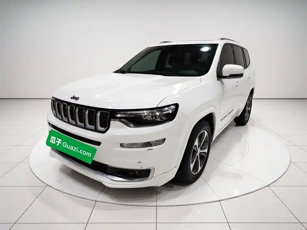 Jeep Grand Commander PHEV 2020 — фото 1