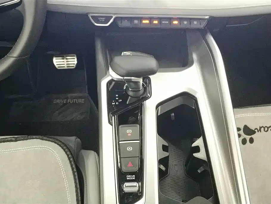 Geely Xingrui 2023 — фото 16