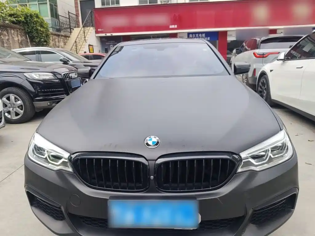 BMW 5 Series 2019 — фото 3