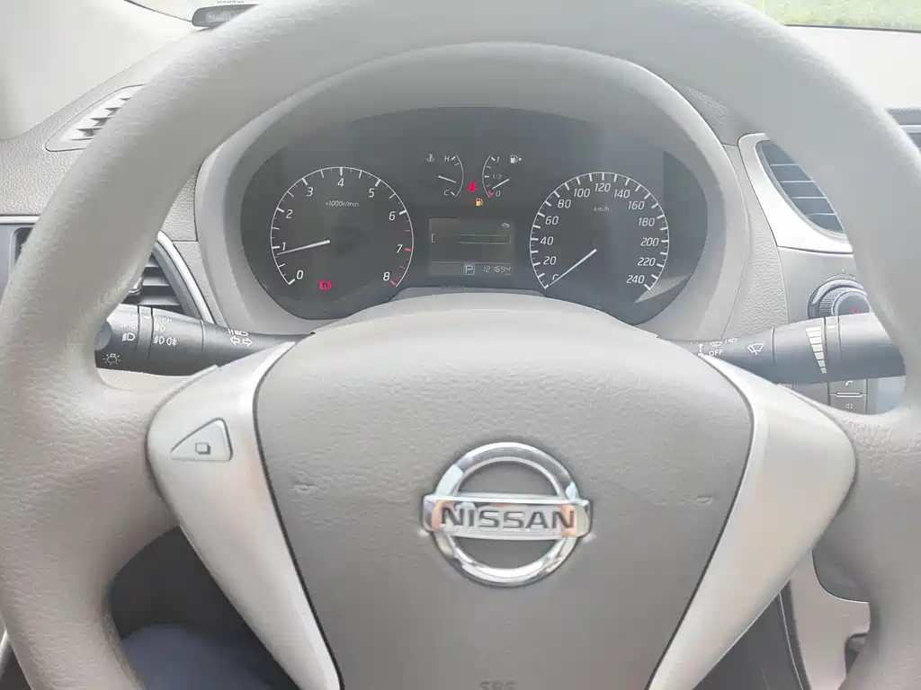 Nissan Sylphy 2015