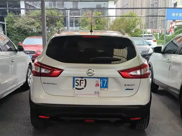 Nissan Qashqai 2016