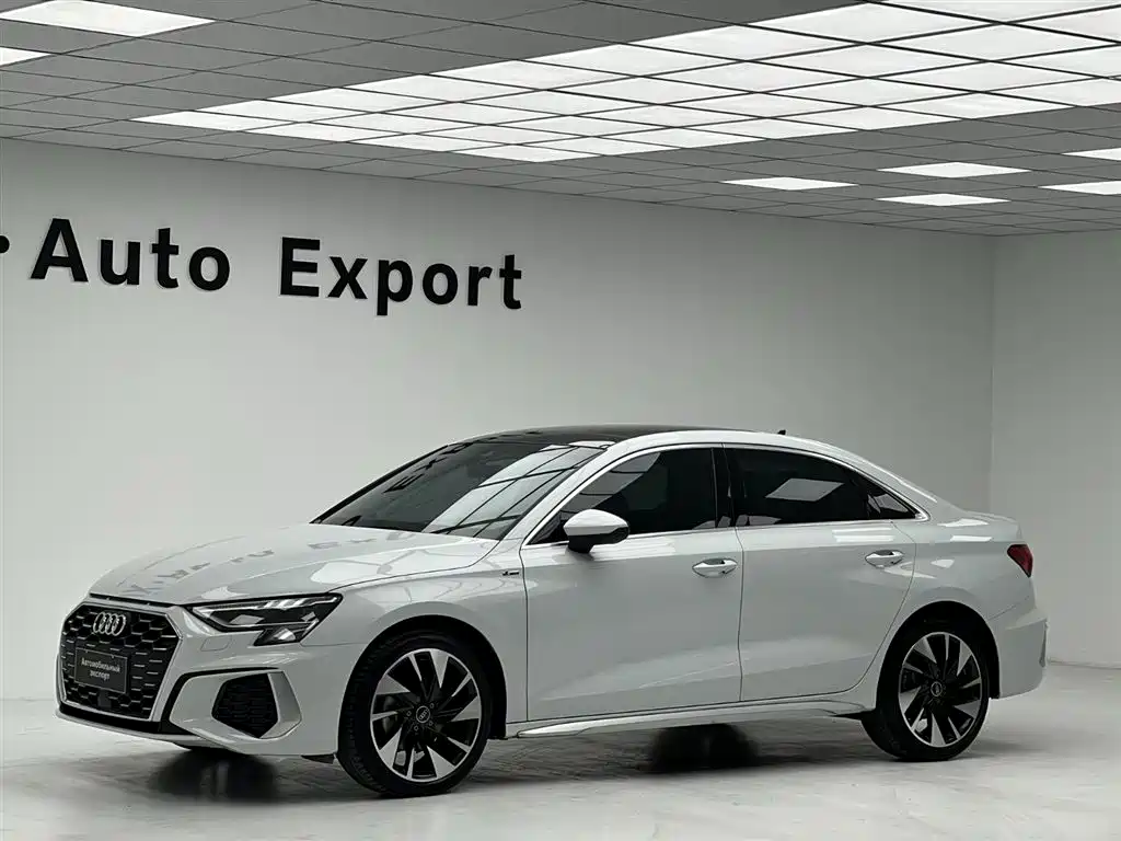 Audi A3 2022 — фото 9