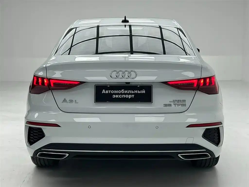 Audi A3 2022 — фото 16