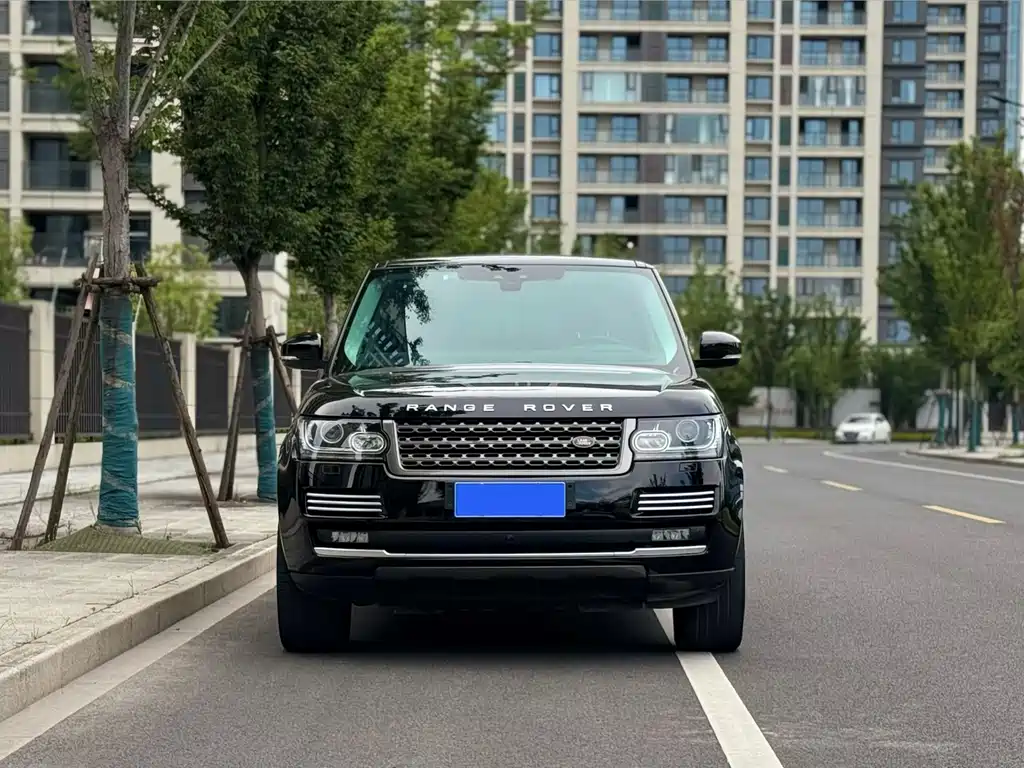 Land Rover Range Rover 2018 — фото 2
