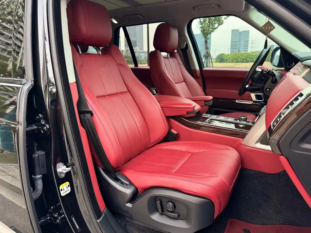Land Rover Range Rover 2018 — фото 14
