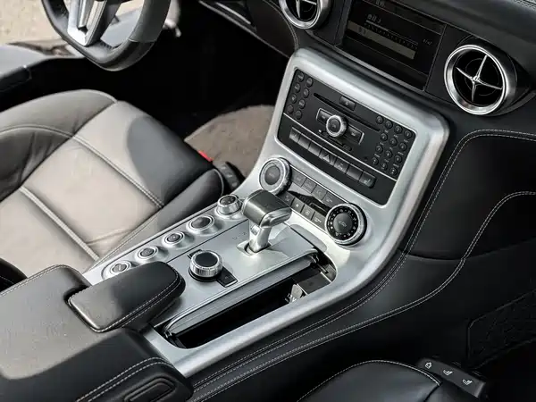 Mercedes-Benz Sls-Class AMG 2011