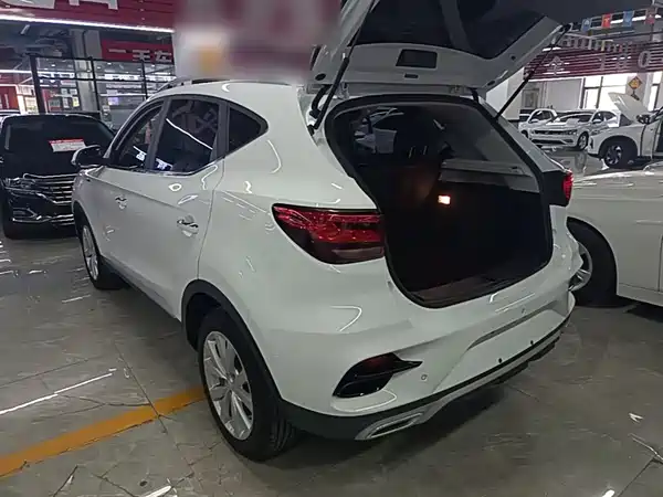 MG ZS 2022