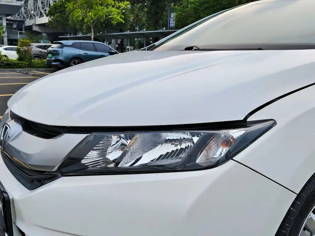 Honda City 2017 — фото 20