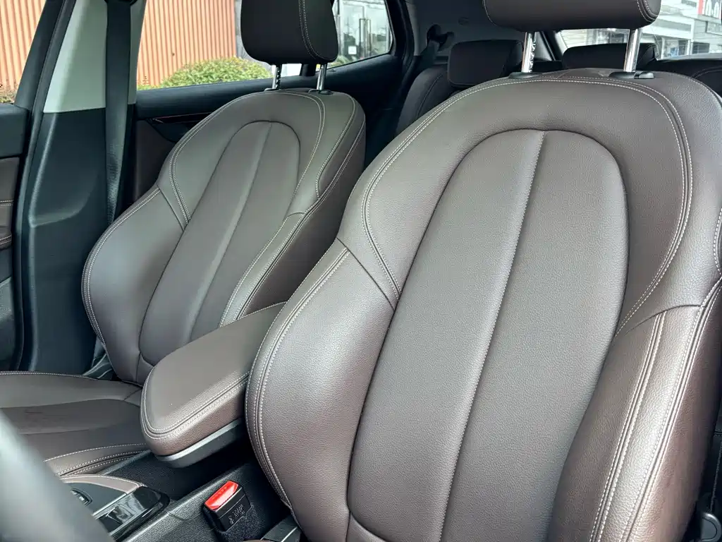 BMW X2 2022 — фото 11