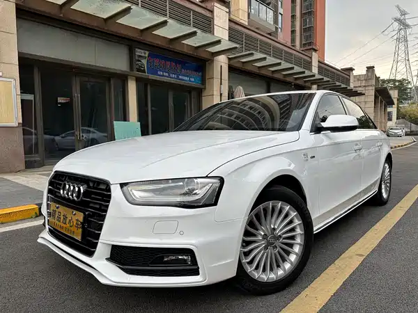 Audi A4L 2016