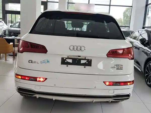 Audi Q5L 2018