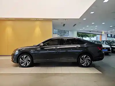 Volkswagen Sagitar 2022