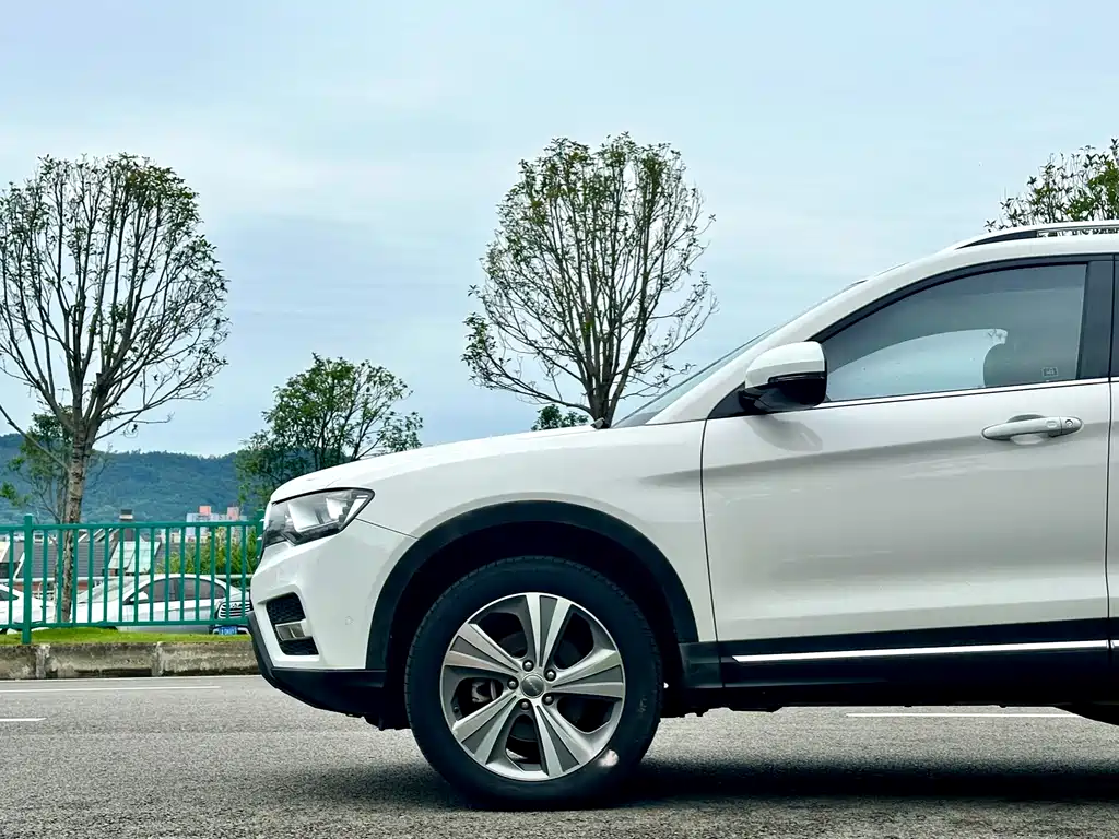 Haval H6 Coupe 2015 — фото 12