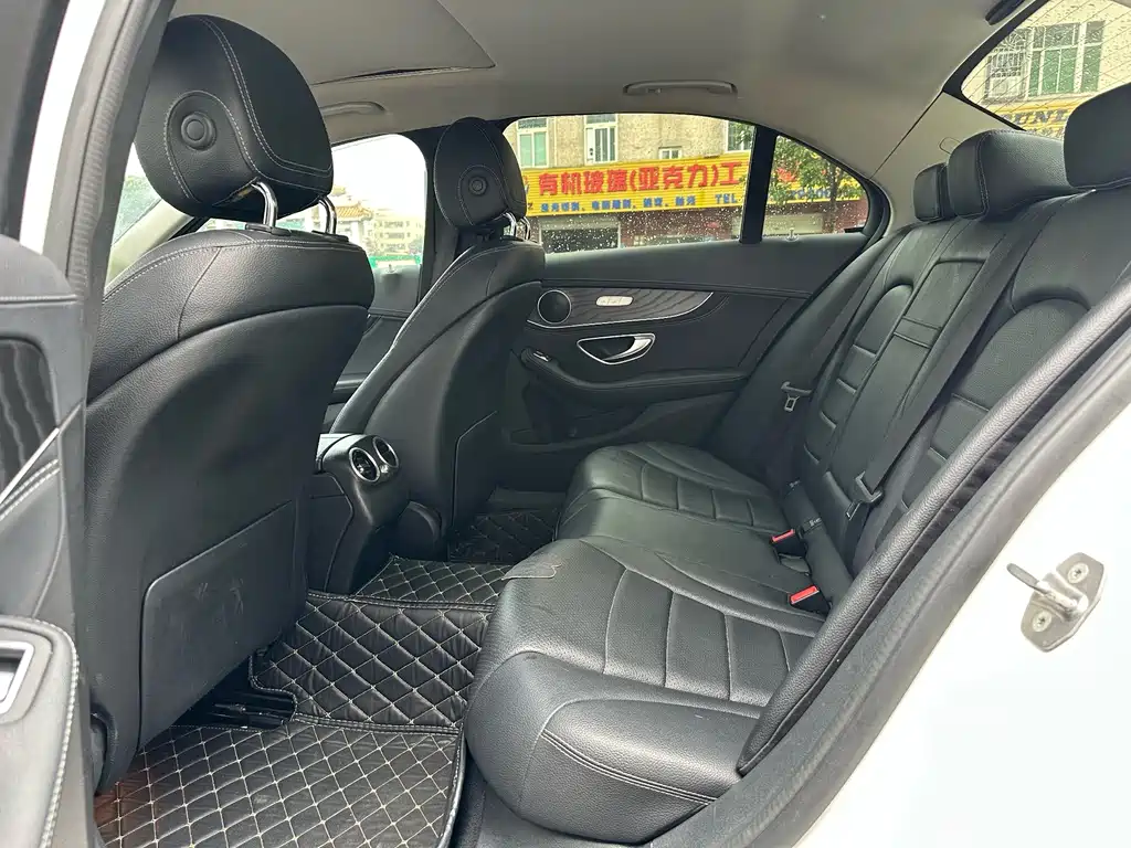 Mercedes-Benz C-Class 2015