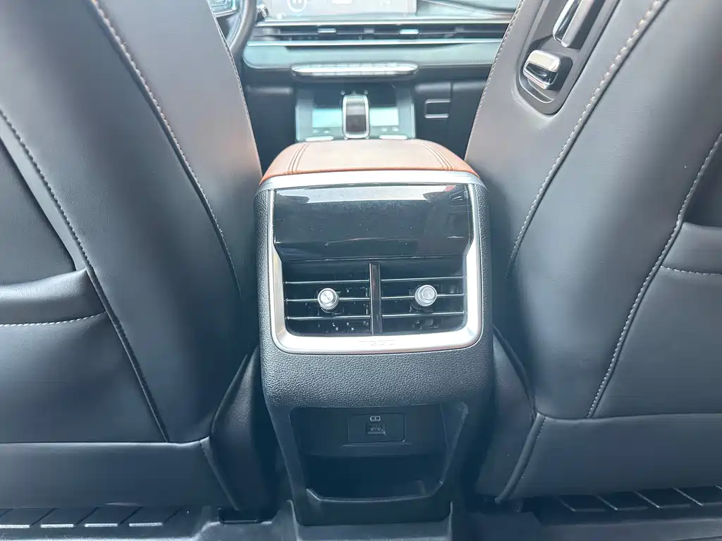 Chery Tiggo 8 PLUS 2022 — фото 26