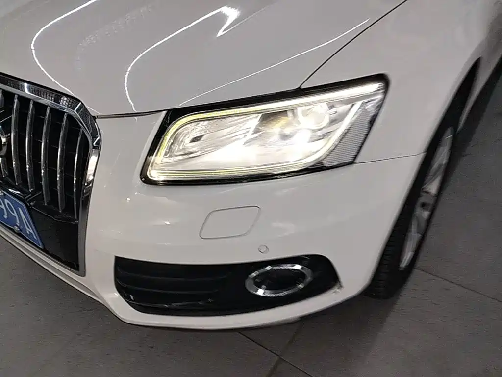 Audi Q5 2015 — фото 24