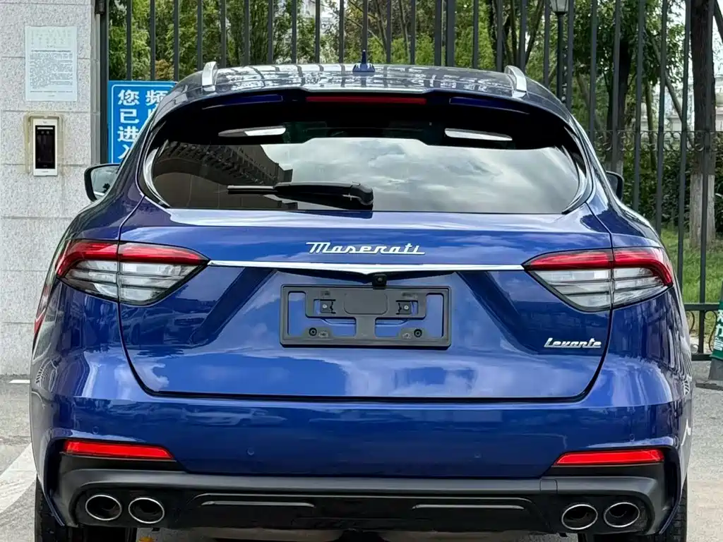 Maserati Levante 2022 — фото 8