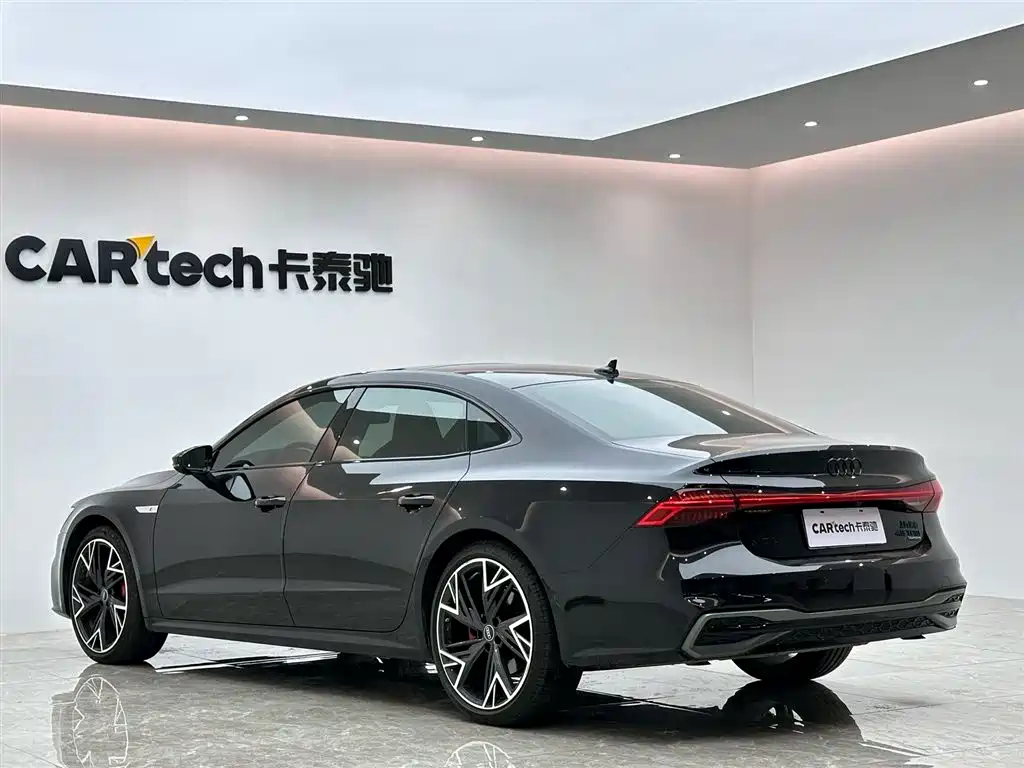 Audi A7L 2024 — фото 3