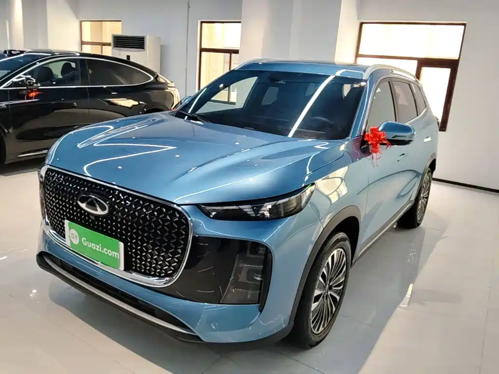 Chery Tiggo 8 PLUS C-DM 2025 — фото 1